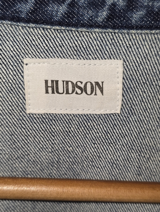 Hudson "The Classic" Distressed Denim Jean Trucker Jacket Rose Embroidery Size M - Picture 11 of 14